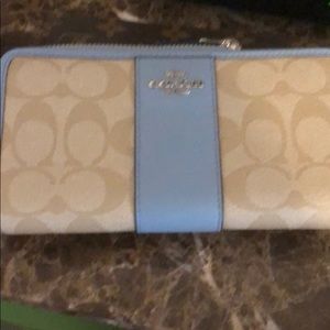 Coach wallet